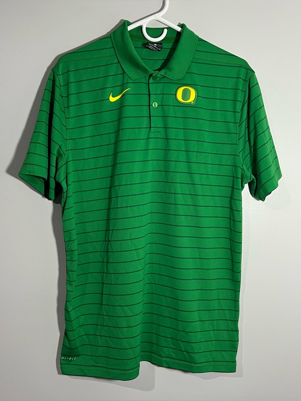 Nike Oregon Ducks Green Yellow Stripe Short Sleeve Polo Shirt Mens Medium